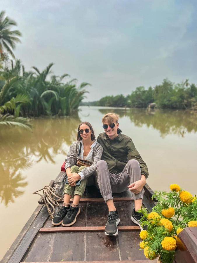 Phong Mo - Nha Mo Homestay Ben Tre Exterior foto